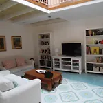 A Casa Di Monica Pozzuoli